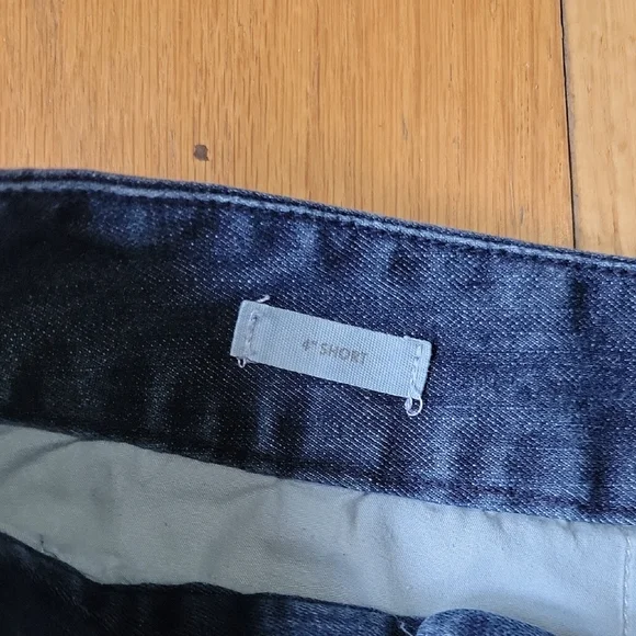 LOFT Blue Jean Shorts Classic Denim Style - Picture 4 of 5